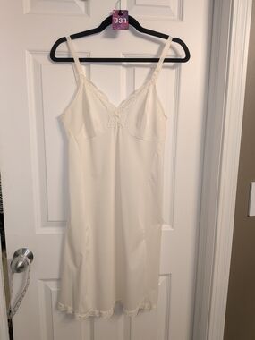 Vintage Sears 1960-70s Cream Lace-Trim Slip Dress